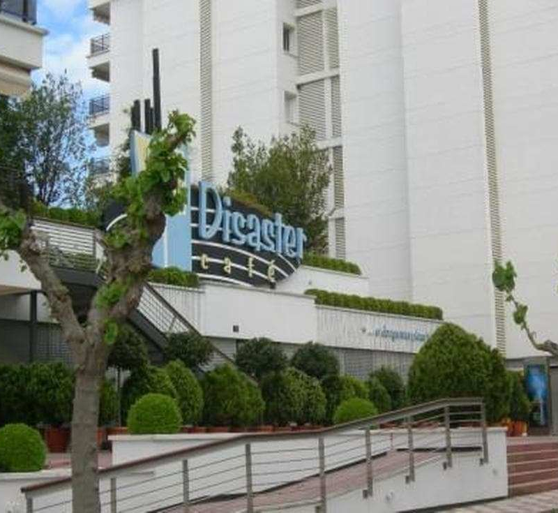 Disaster Café Spain