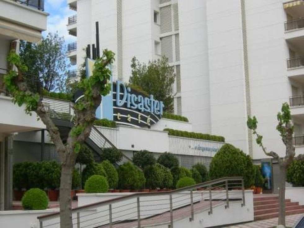 Disaster Café Spain
