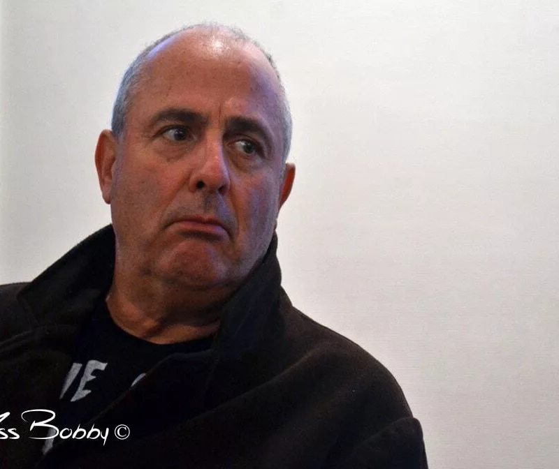 Miss Bobby_Roger_Michell